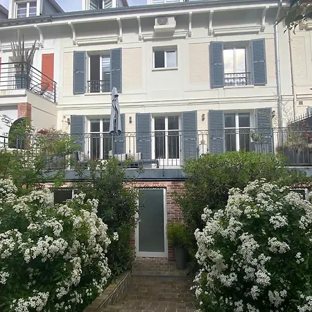 2 Dans Maison De Charme En Plein Otel